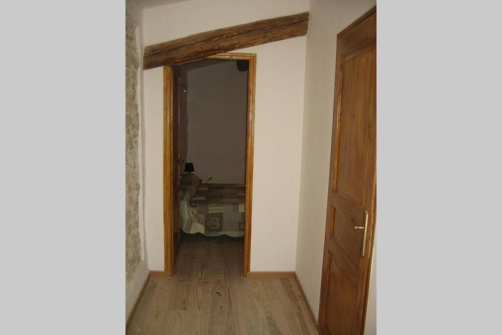 Grand Gite Salavas Exteriör bild